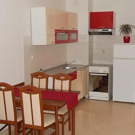 Apartment Apartman Jadran